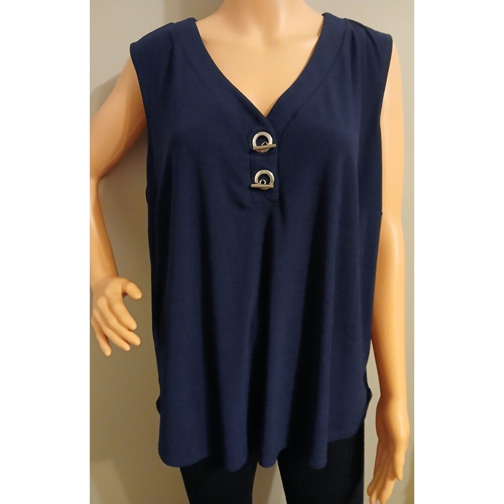 89th + Madison ladies top